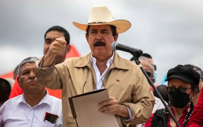 Honduras ante la amenaza de los 30.000 colectivos: ¿qué implica la advertencia de Mel Zelaya?