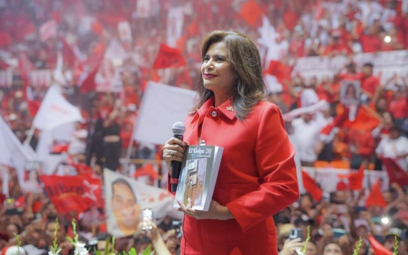 Transparencia electoral cuestionada tras inconsistencias en la encuesta de Rixi Moncada