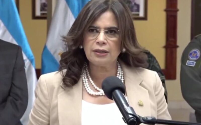 Escándalo en LIBRE: Fraude y la pérdida de apoyo de Rixi Moncada