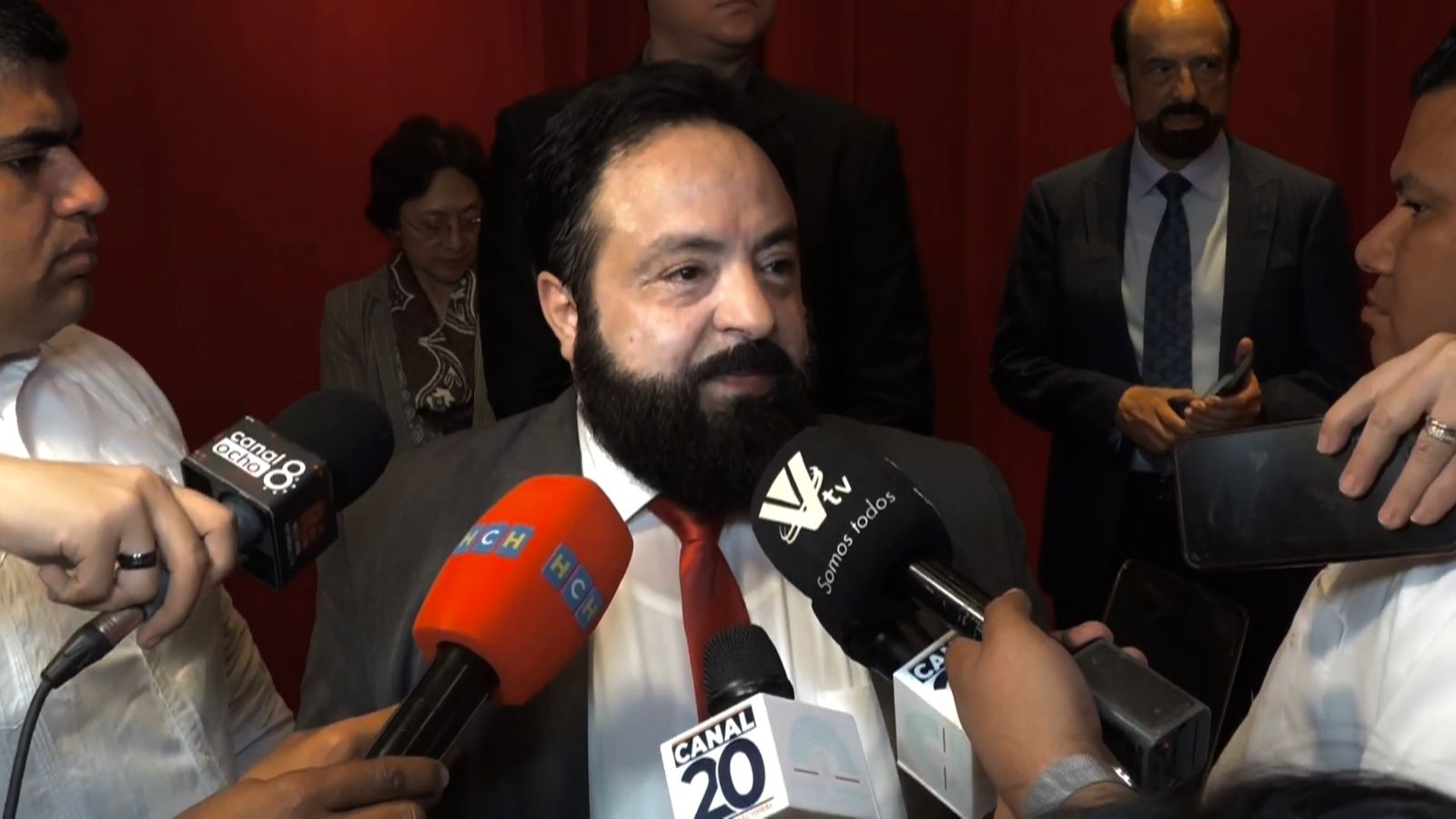 Instalación de comisión permanente en el Congreso hondureño genera tensión institucional